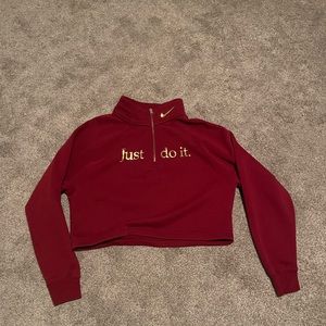Nike cropped half zip